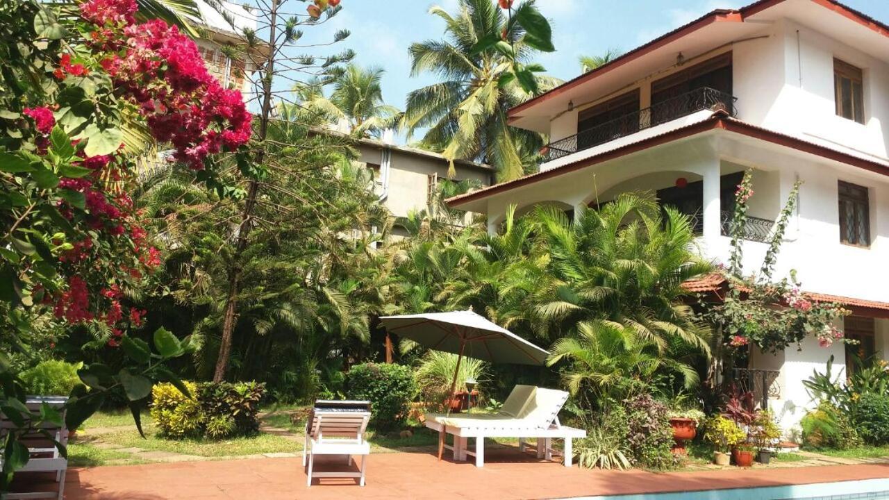Diana Apartments Candolim Eksteriør billede