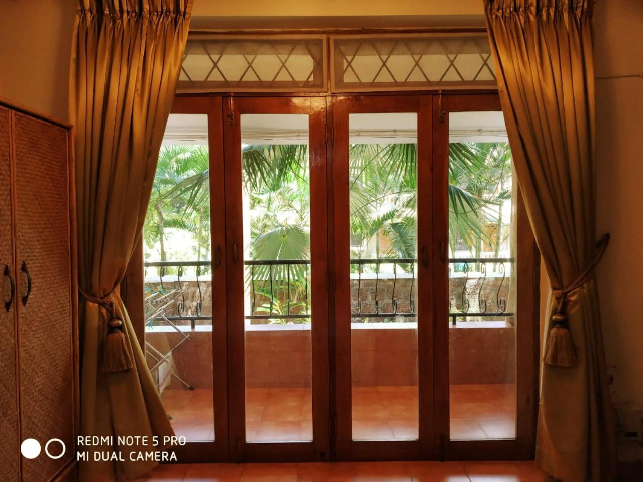 Diana Apartments Candolim Eksteriør billede